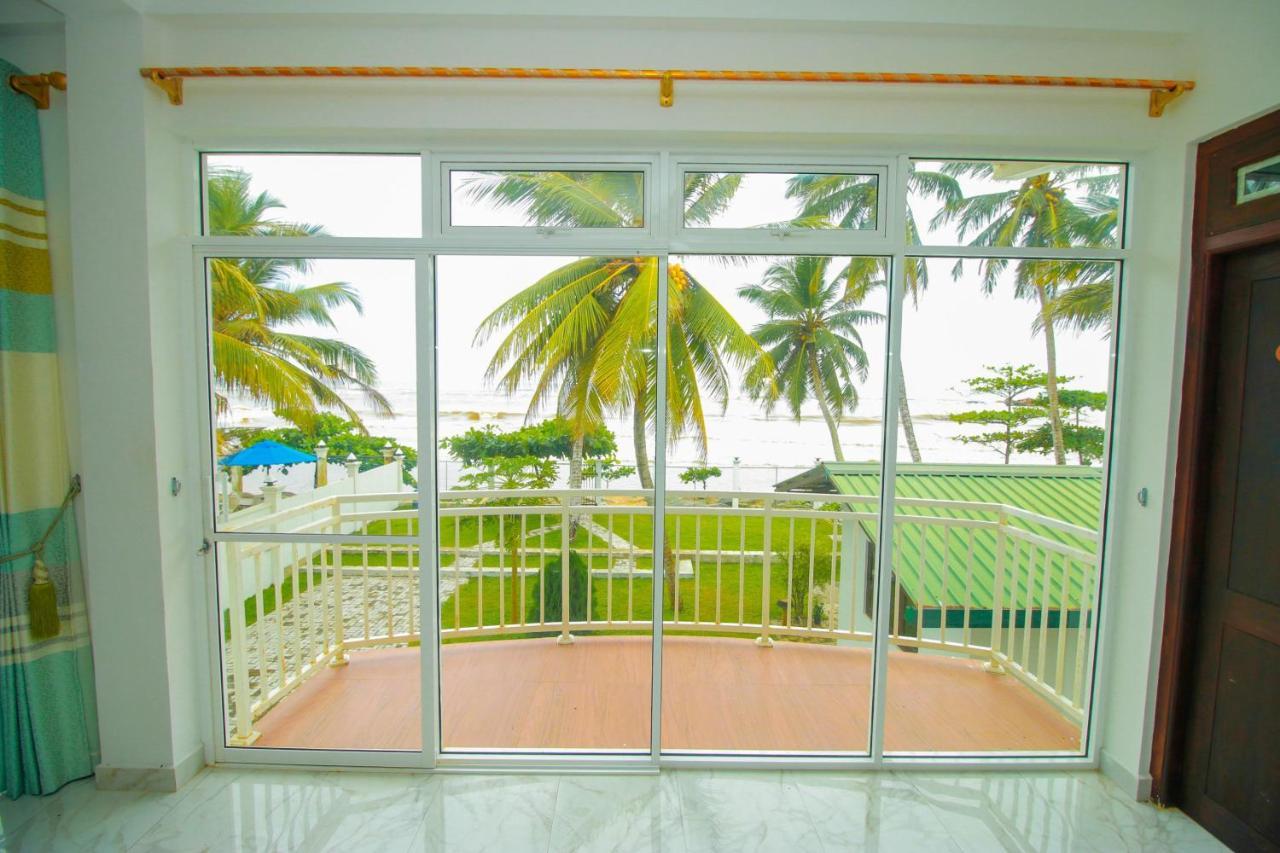 Onaro Beach View Матара Екстериор снимка